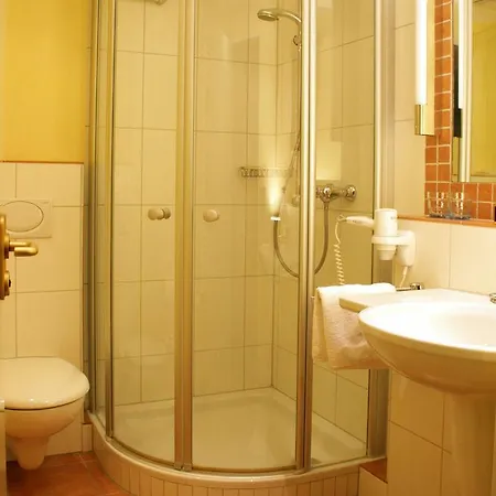 Hanses-braeutigam فندق