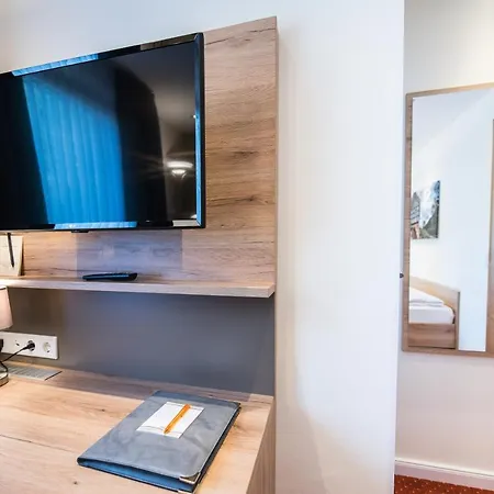 Otel Hanses-braeutigam 3*