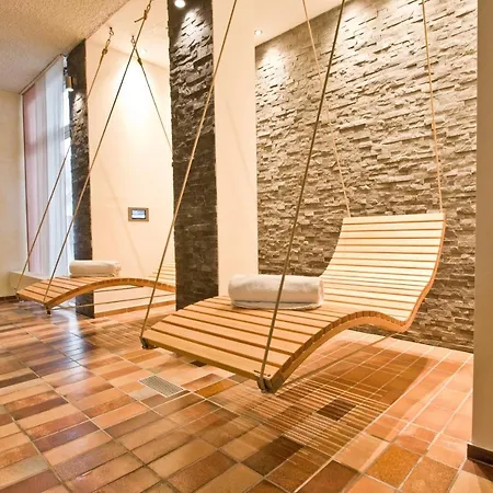 Hanses-braeutigam Otel 3*