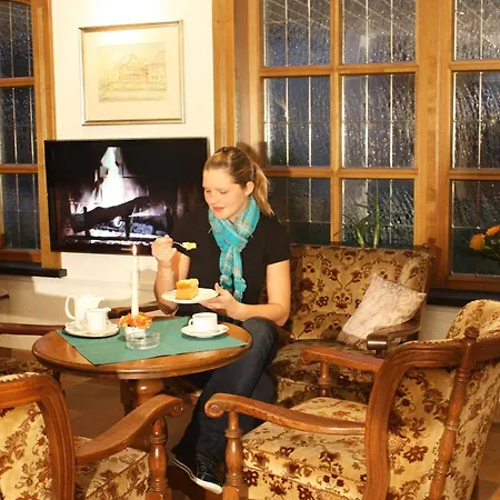 Hanses-braeutigam Otel 3*