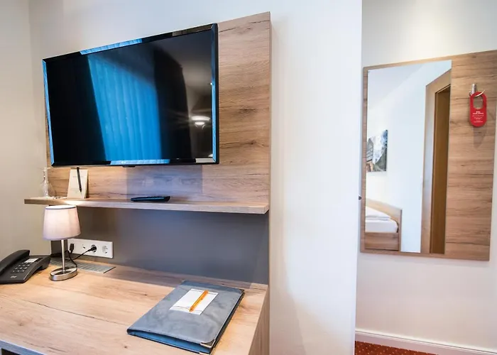 Hotel Hanses-braeutigam 3*