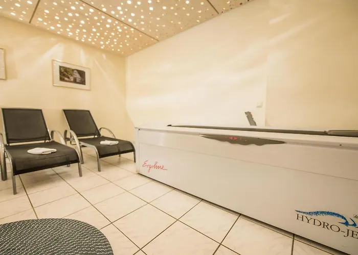 Hanses-braeutigam מלון