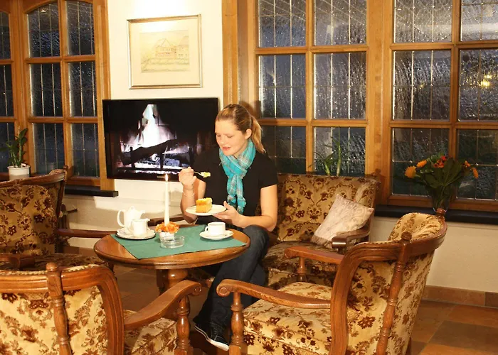 Hanses-braeutigam מלון 3*